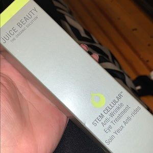 Anti wrinkle eye treatment